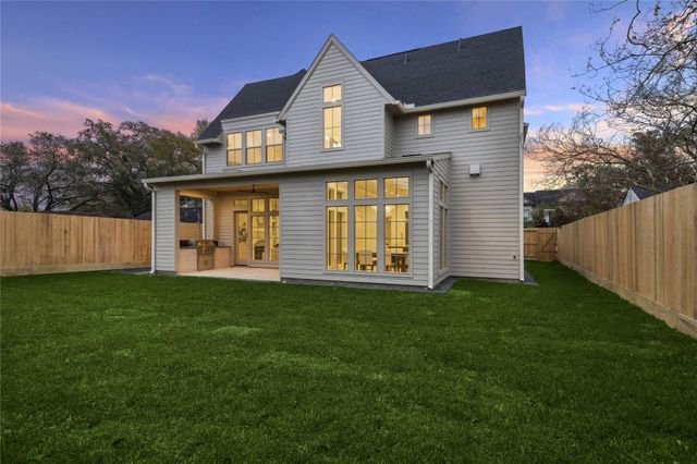 1614 Cheshire Lane, Houston, TX 77018