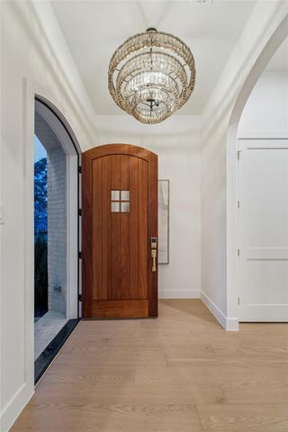 1614 Cheshire Lane, Houston, TX 77018