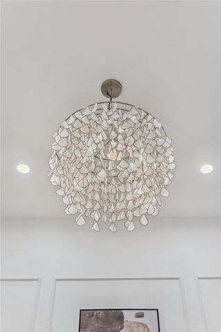 1614 Cheshire Lane, Houston, TX 77018