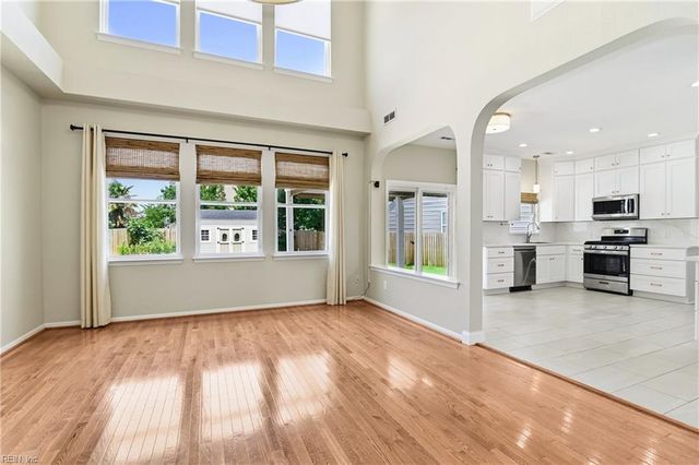 9559 Bay Point DR, Norfolk, VA 23518