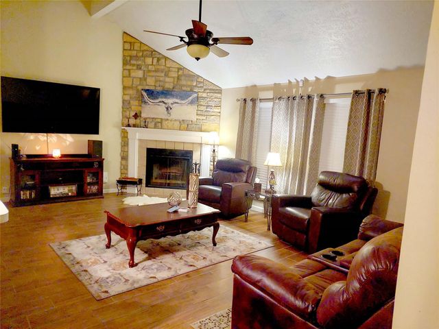 14310 Owendale Drive, Houston, TX 77015