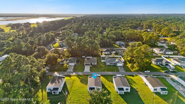 3148 Slama Avenue SE, Palm Bay, FL 32909