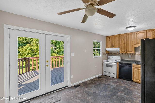4601 Logby Pl, Louisville, KY 40272