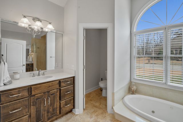 514 Lexington Dr, Lebanon, TN 37087