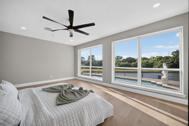 3007 Waterway Court, Arlington, TX 76012