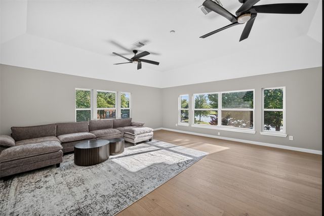 3007 Waterway Court, Arlington, TX 76012