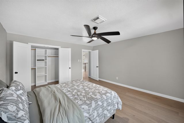 3007 Waterway Court, Arlington, TX 76012