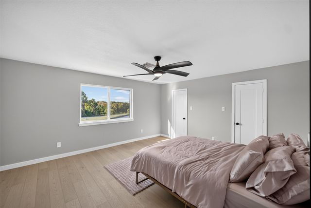 3007 Waterway Court, Arlington, TX 76012