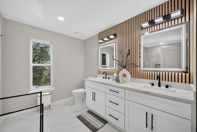 3007 Waterway Court, Arlington, TX 76012
