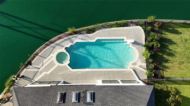 3007 Waterway Court, Arlington, TX 76012