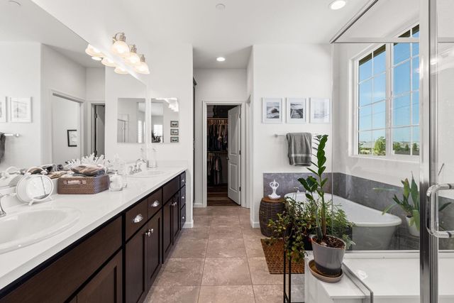 7152 Greenford Way, Roseville, CA 95747