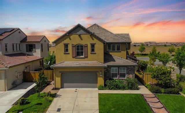 7152 Greenford Way, Roseville, CA 95747
