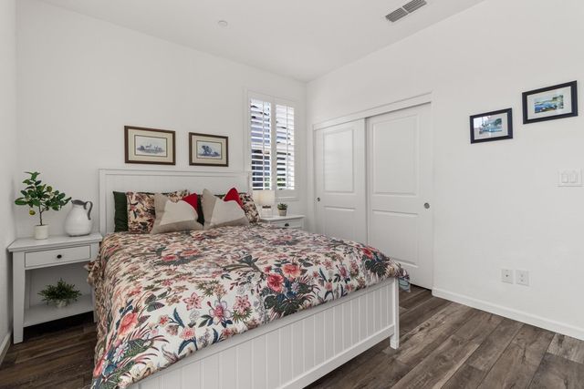 7152 Greenford Way, Roseville, CA 95747