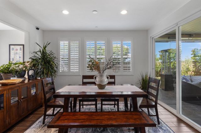 7152 Greenford Way, Roseville, CA 95747