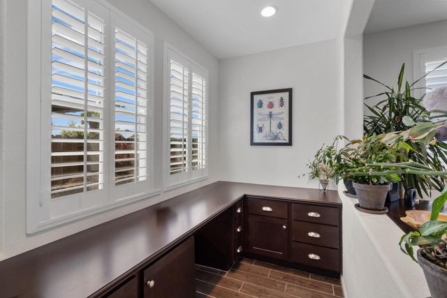 7152 Greenford Way, Roseville, CA 95747