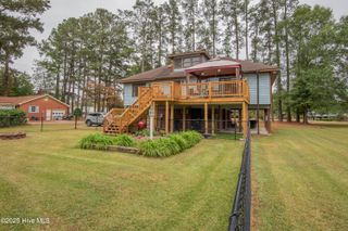 17 Fairwind Drive, Chocowinity, NC 27817