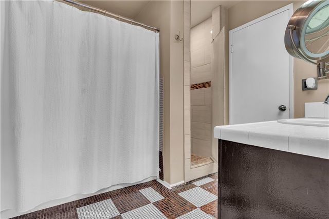 17439 Virginia, Bellflower, CA 90706
