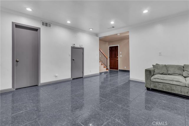 17439 Virginia, Bellflower, CA 90706