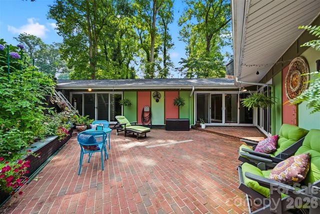 120 Woodland Drive, Morganton, NC 28655