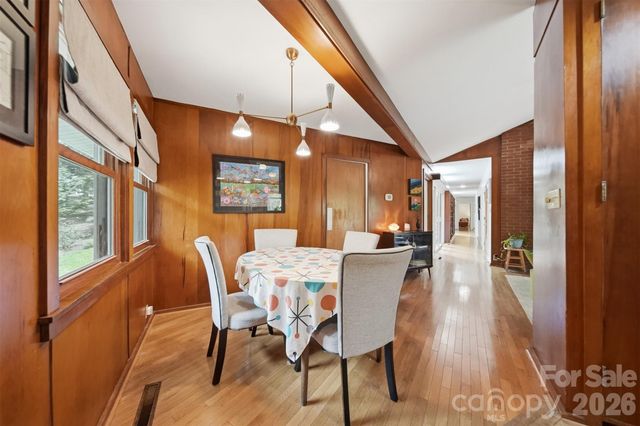 120 Woodland Drive, Morganton, NC 28655
