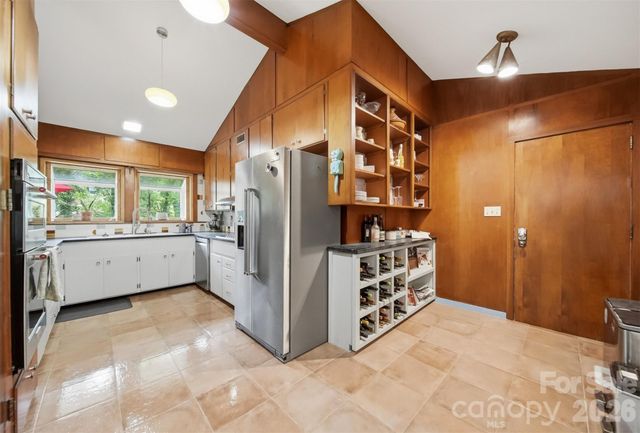 120 Woodland Drive, Morganton, NC 28655