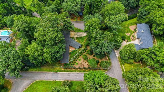 120 Woodland Drive, Morganton, NC 28655