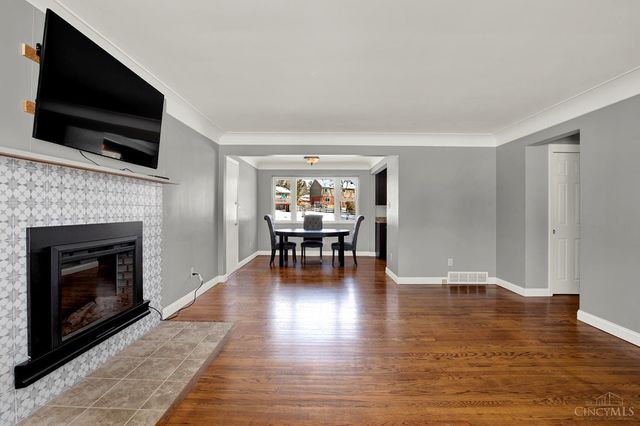 752 Louanne Lane, Miami Twp, OH 45140