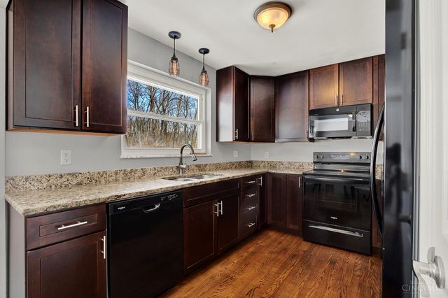 752 Louanne Lane, Miami Twp, OH 45140