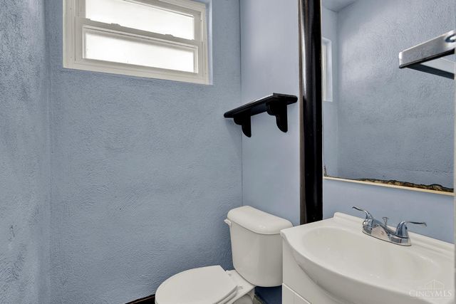 752 Louanne Lane, Miami Twp, OH 45140