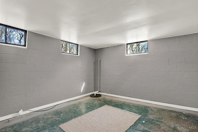 752 Louanne Lane, Miami Twp, OH 45140