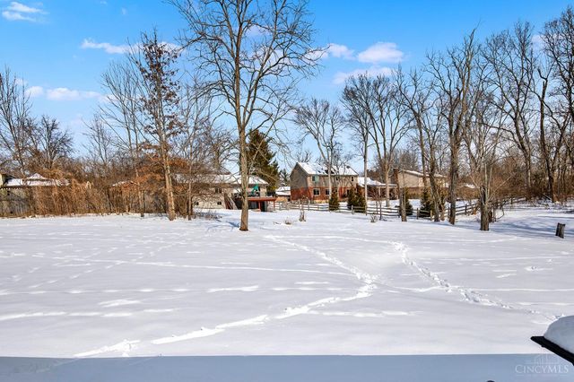 752 Louanne Lane, Miami Twp, OH 45140