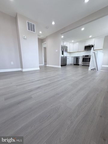 1300 NYE ST, Capitol Heights, MD 20743