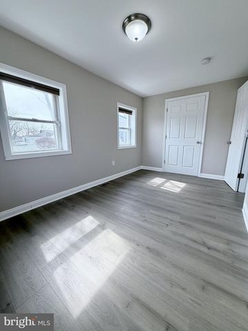 1300 NYE ST, Capitol Heights, MD 20743