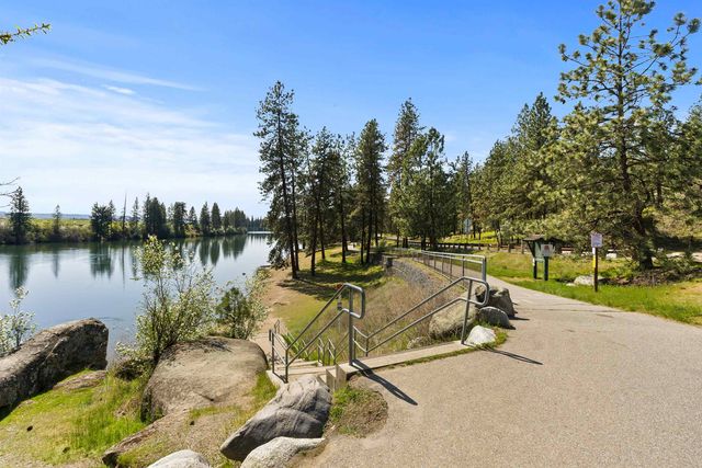 5272 E Mckinnon Ln, Spokane, WA 99217