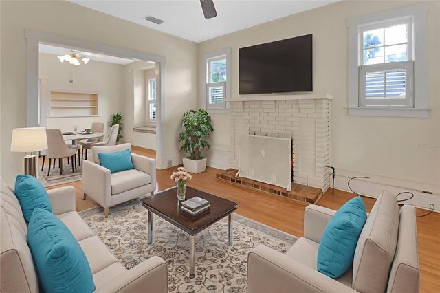 518 N ADELLE AVENUE, Deland, FL 32720