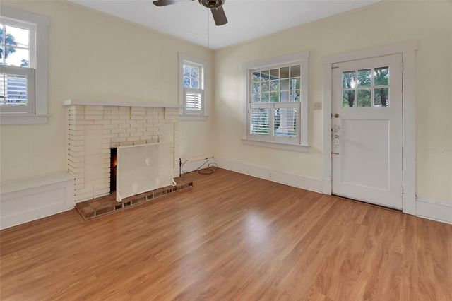 518 N ADELLE AVENUE, Deland, FL 32720