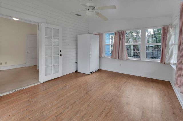 518 N ADELLE AVENUE, Deland, FL 32720