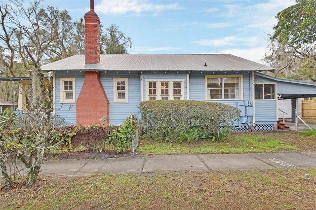 518 N ADELLE AVENUE, Deland, FL 32720