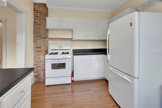 518 N ADELLE AVENUE, Deland, FL 32720