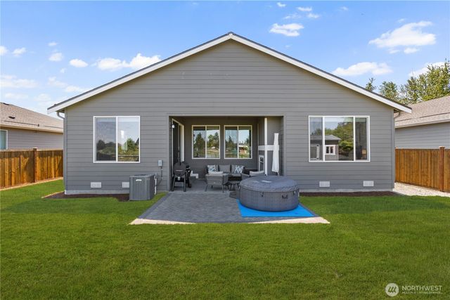 3569 Elmont Avenue, Enumclaw, WA 98022
