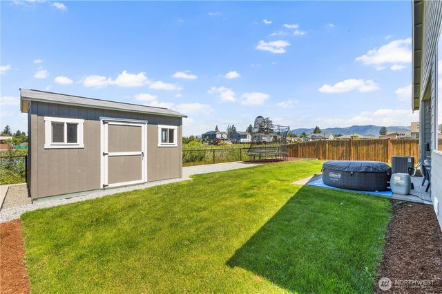 3569 Elmont Avenue, Enumclaw, WA 98022