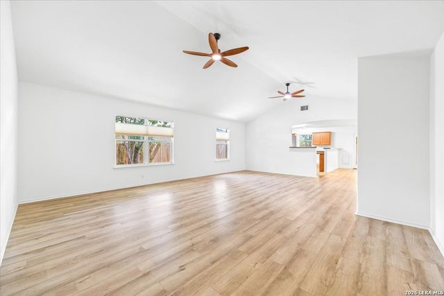 123 Latigo Ln, Boerne, TX 78006