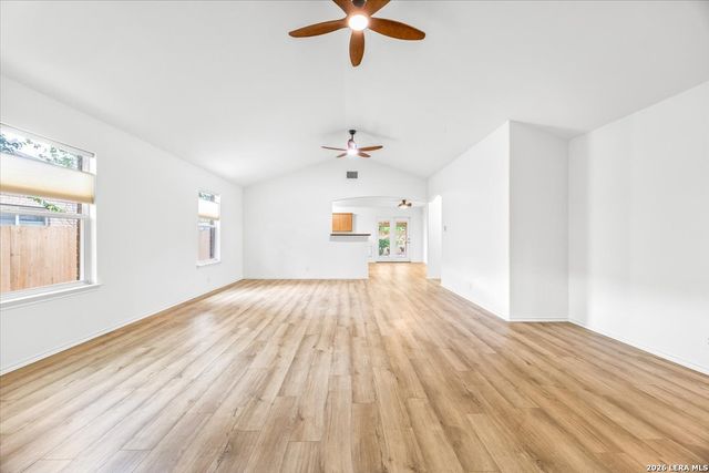 123 Latigo Ln, Boerne, TX 78006