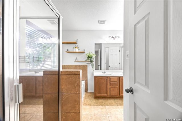 123 Latigo Ln, Boerne, TX 78006