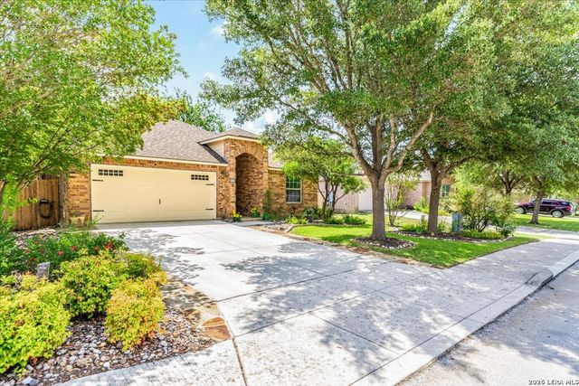 123 Latigo Ln, Boerne, TX 78006