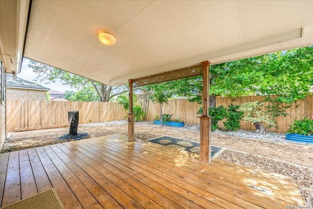 123 Latigo Ln, Boerne, TX 78006