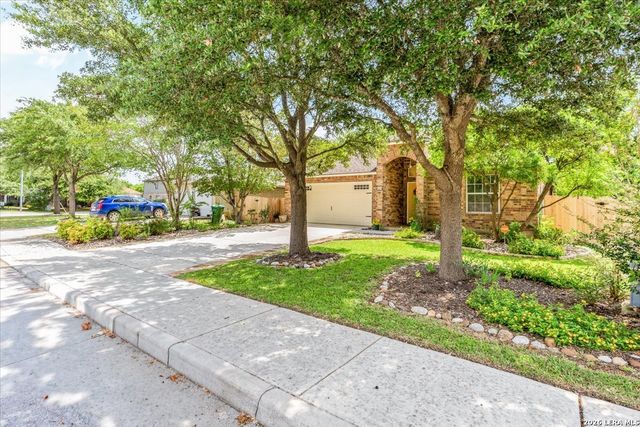 123 Latigo Ln, Boerne, TX 78006