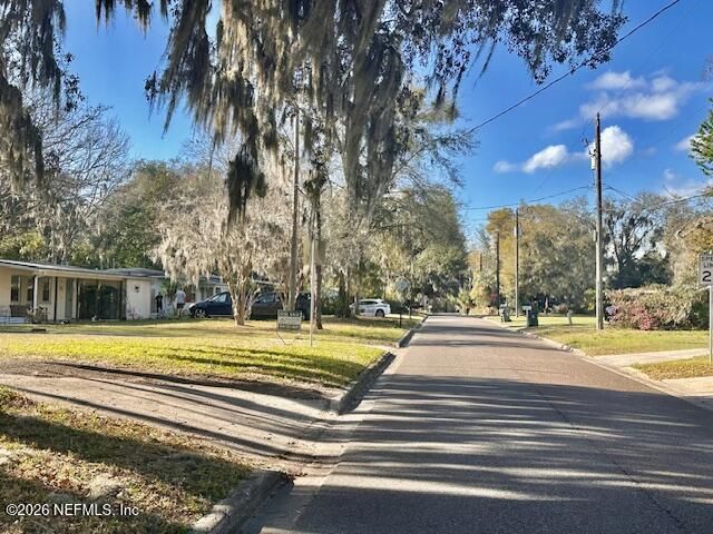 804 N CYPRESS Avenue, Green Cove Springs, FL 32043