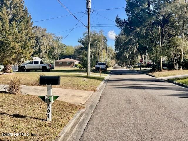 804 N CYPRESS Avenue, Green Cove Springs, FL 32043