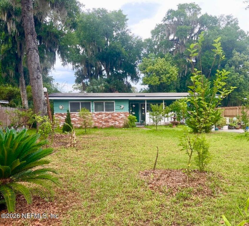 804 N CYPRESS Avenue, Green Cove Springs, FL 32043